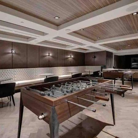 Mind Blowing City View - 2 Beds - Pool & Spa - Downtown Montreal Exterior photo